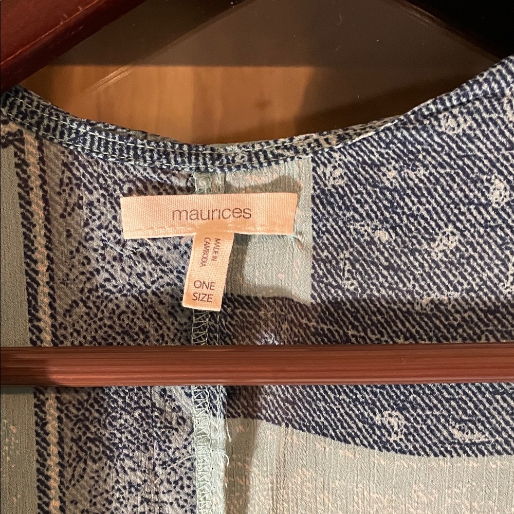 Maurices Blue and White Patterned Kimono - Picture 3 of 4
